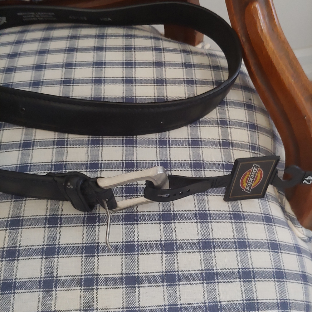 Dickies Black Leather Men's Belt